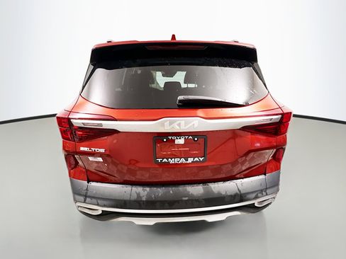 Used 2023 Kia Seltos S w/ Navigation Package FWD image 6