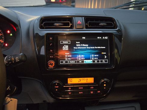 Used 2022 Mitsubishi Mirage LE image 4