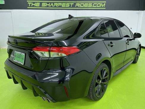 Used 2023 Toyota Corolla SE w/ SE Premium Package image 10