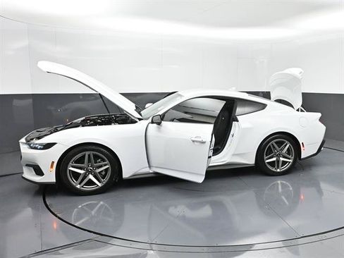 Certified 2025 Ford Mustang Coupe RWD image 46