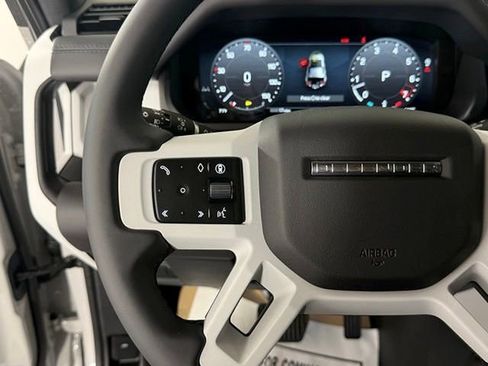 New 2026 Land Rover Defender 110 X-Dynamic SE image 40