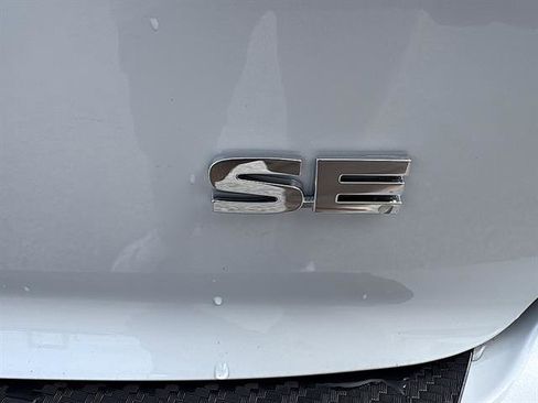 New 2026 Mitsubishi Eclipse Cross SE AWD/4WD image 12