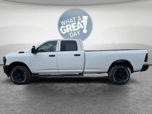 New 2026 RAM 2500 Tradesman AWD/4WD image 7