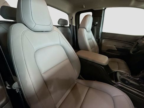 Used 2021 Chevrolet Colorado W/T RWD image 26