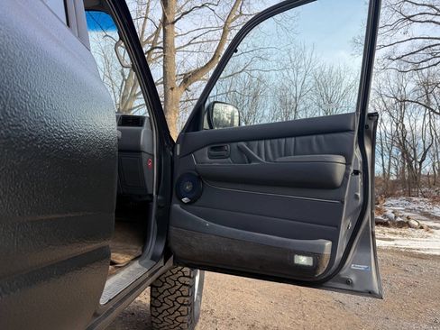 Used 1996 Toyota Land Cruiser image 63