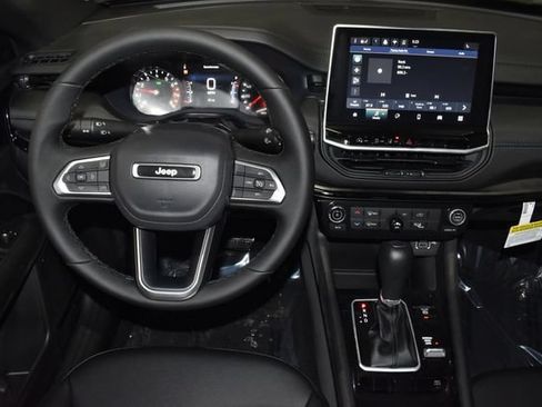 New 2026 Jeep Compass Latitude AWD/4WD image 11