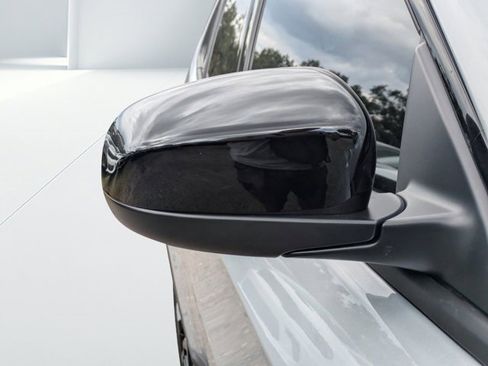 New 2026 Jeep Compass Latitude image 10