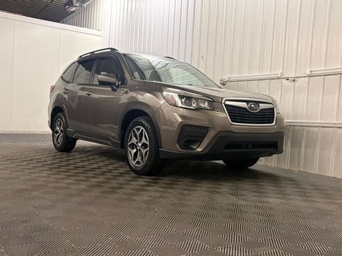 Used 2020 Subaru Forester Premium AWD/4WD image 8