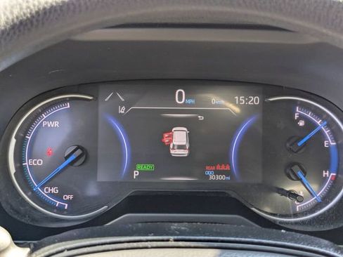 Used 2025 Toyota RAV4 LE AWD/4WD image 21