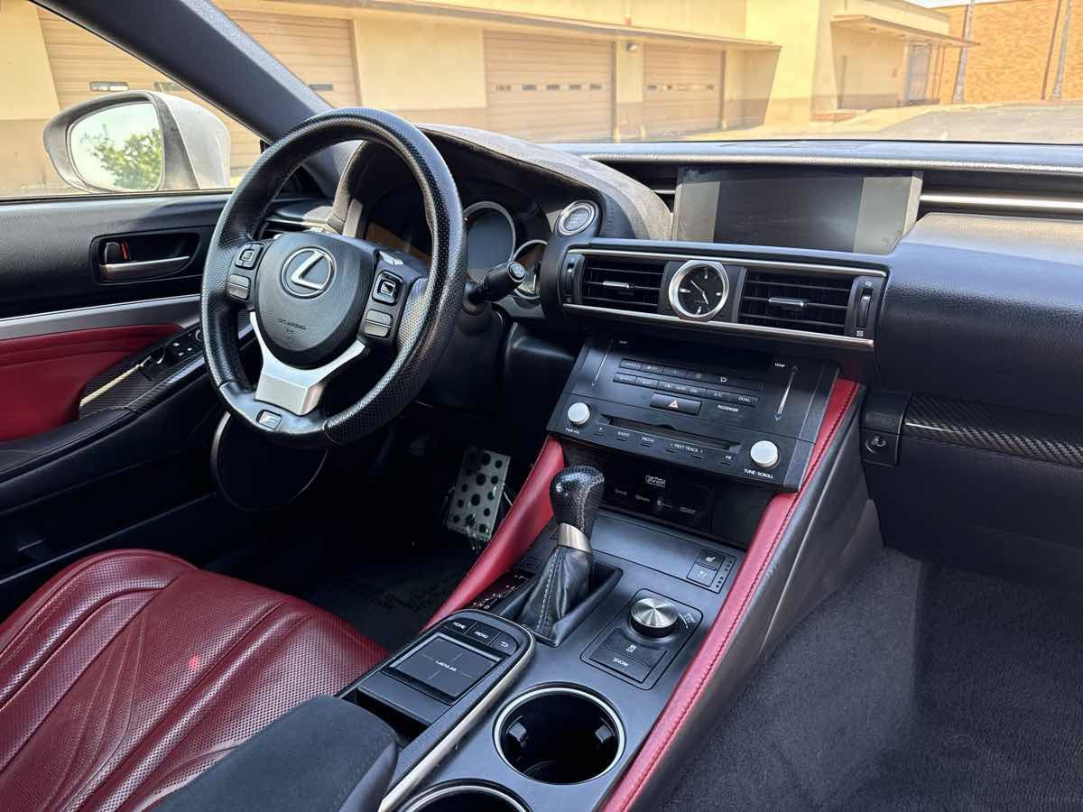 Used 2015 Lexus RC F w/ Premium Package RWD image 19