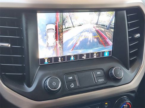 Used 2023 GMC Acadia Denali w/ Denali Ultimate Package image 19