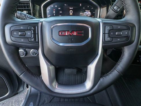 Used 2024 GMC Sierra 1500 SLE RWD image 18