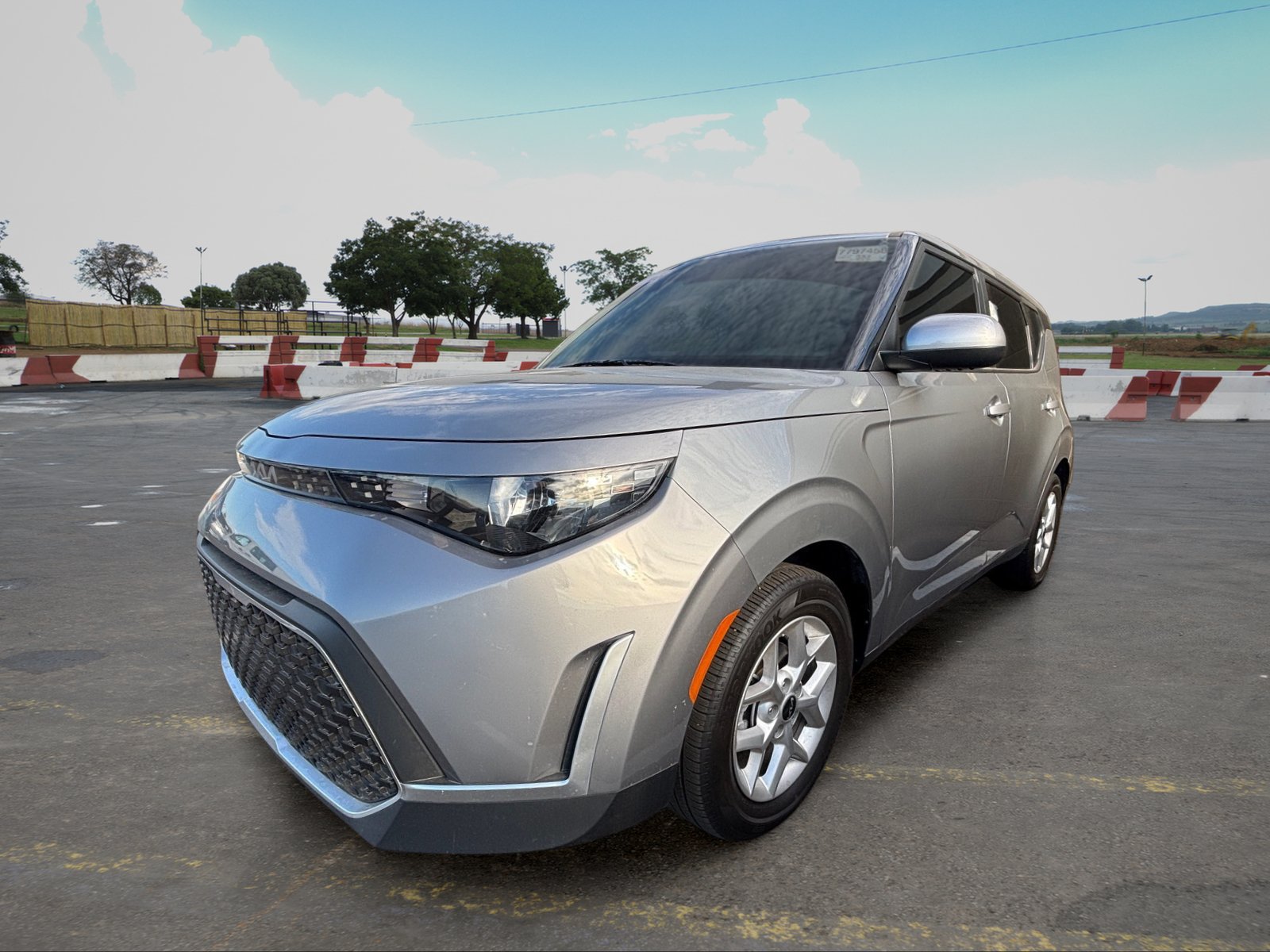 Certified 2025 Kia Soul S FWD image 5