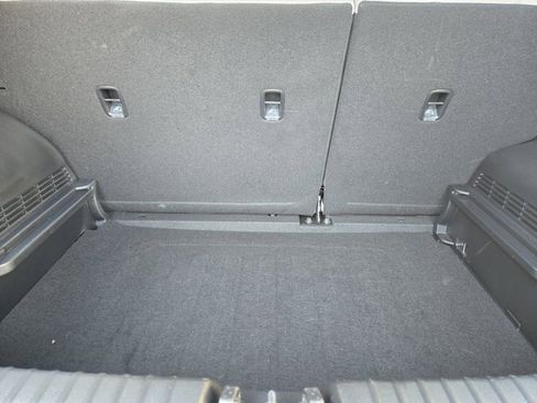 Certified 2025 Kia Soul LX image 31