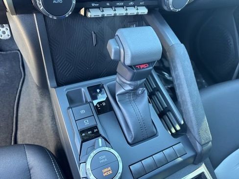 Used 2024 Toyota Tacoma TRD Sport image 22