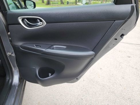 Used 2019 Nissan Sentra SV w/ Exterior Package image 27