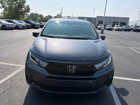 Used 2026 Honda Odyssey Elite image 9