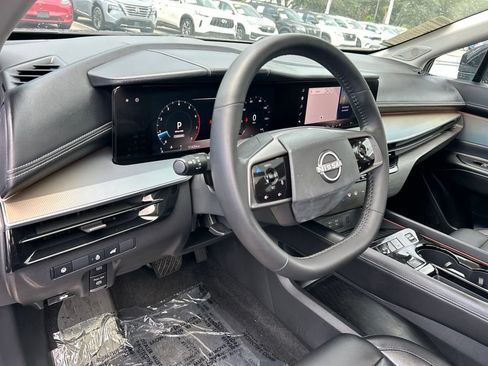 Certified 2025 Nissan Murano SL AWD/4WD image 24