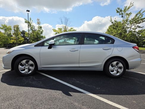 Used 2013 Honda Civic LX image 17