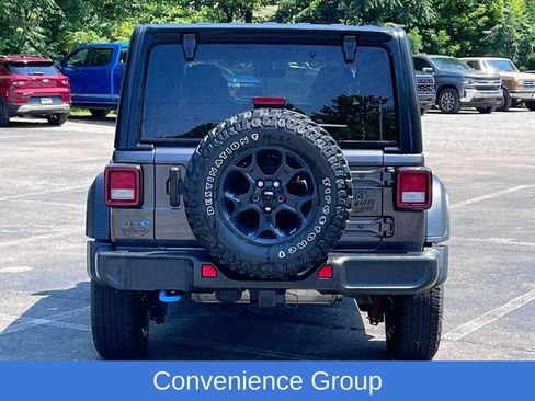 Used 2023 Jeep Wrangler Unlimited AWD/4WD image 4