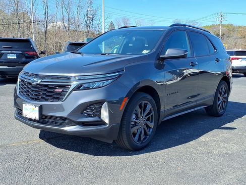 Certified 2023 Chevrolet Equinox RS image 3