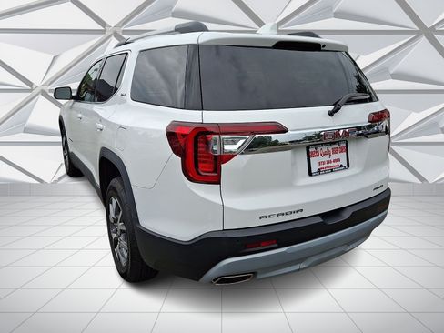 Used 2023 GMC Acadia SLT AWD/4WD image 8