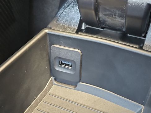 Certified 2025 Porsche 718 Cayman GT4 RS image 19