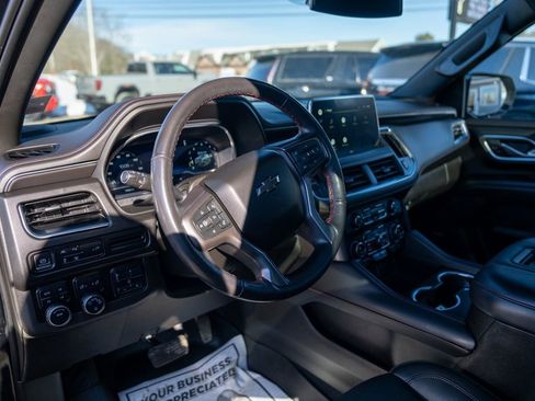 Used 2022 Chevrolet Tahoe RST w/ Luxury Package image 22