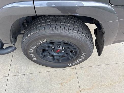 Used 2023 Toyota 4Runner SR5 RWD image 11
