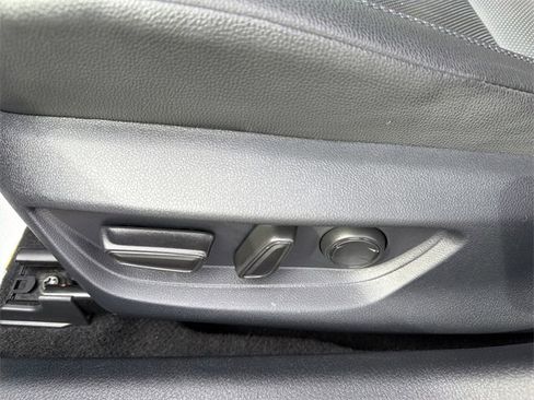 Used 2025 Toyota Camry XSE image 16