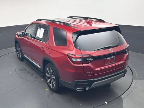 Used 2024 Honda Pilot Touring image 26