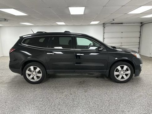 Used 2017 Chevrolet Traverse Premier AWD/4WD image 8