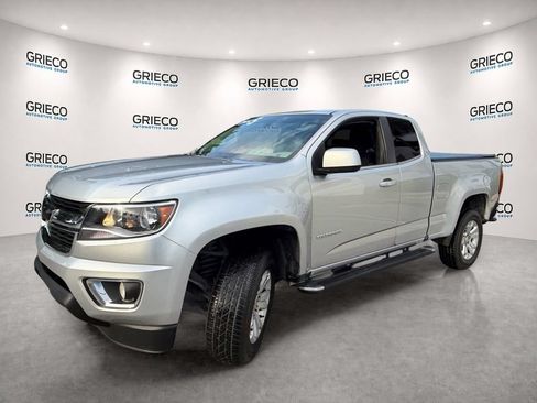 Used 2015 Chevrolet Colorado LT w/ LT Convenience Package RWD image 3
