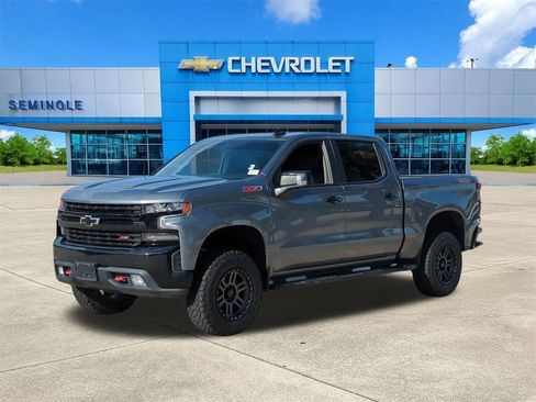 Used 2021 Chevrolet Silverado 1500 LT Trail Boss w/ Convenience Package II AWD/4WD image 2
