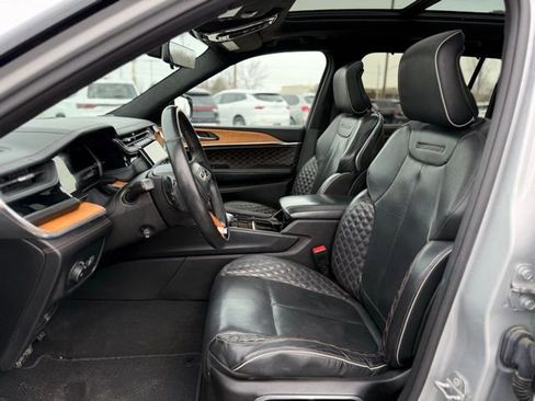 Used 2022 Jeep Grand Cherokee L Summit image 14