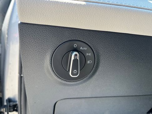 Certified 2025 Volkswagen Taos S FWD image 14