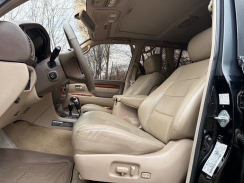 Used 2002 Lexus LX 470 4WD image 22