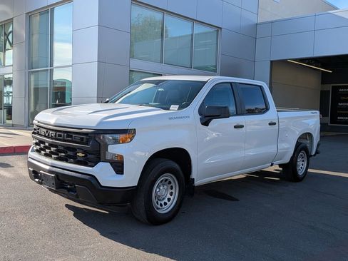 Used 2022 Chevrolet Silverado 1500 W/T w/ Trailering Package AWD/4WD image 9