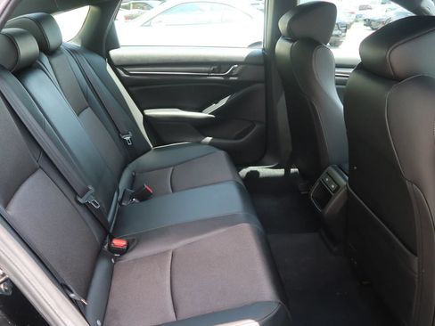 Used 2022 Honda Accord Sport image 21
