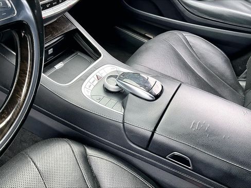 Used 2015 Mercedes-Benz S 550 Sedan image 14