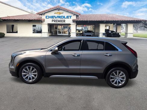 Used 2020 Cadillac XT4 Premium Luxury FWD image 5