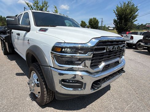 New 2026 RAM 4500 Tradesman AWD/4WD image 5