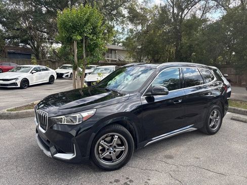 Used 2025 BMW X1 xDrive28i AWD/4WD image 2