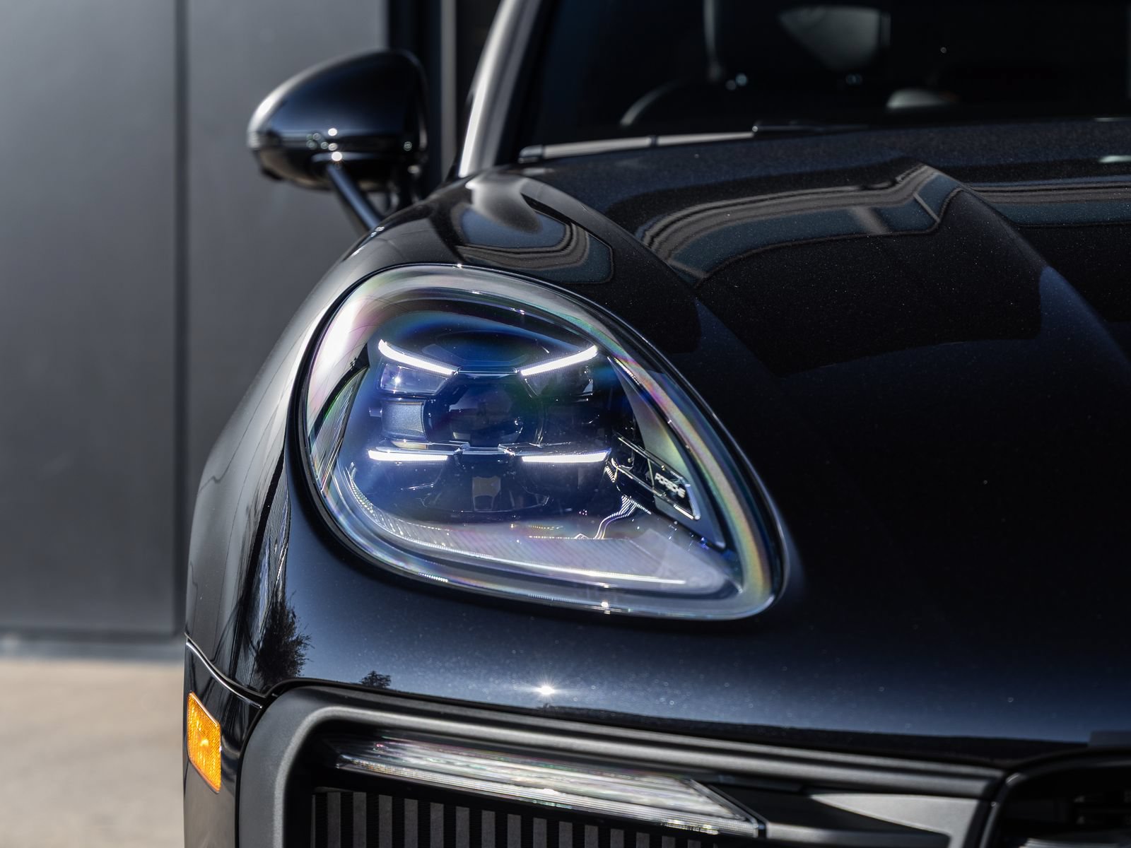 Certified 2026 Porsche Macan S AWD/4WD image 18