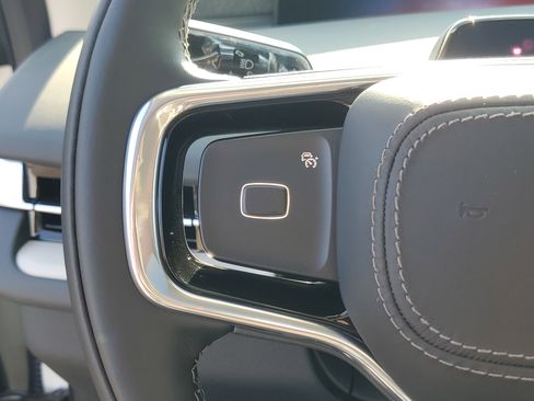 New 2026 Lincoln Navigator Reserve image 17