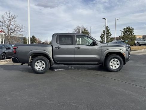Used 2022 Nissan Frontier S w/ Technology Package image 2