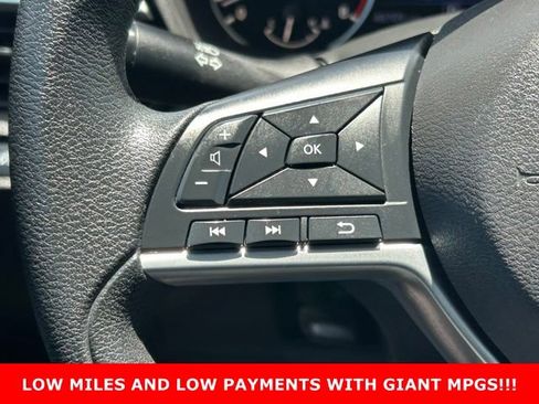 Used 2023 Nissan Altima 2.5 SV FWD image 19