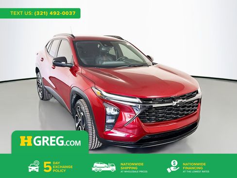 Used 2024 Chevrolet Trax RS w/ Driver Confidence Package FWD image 1
