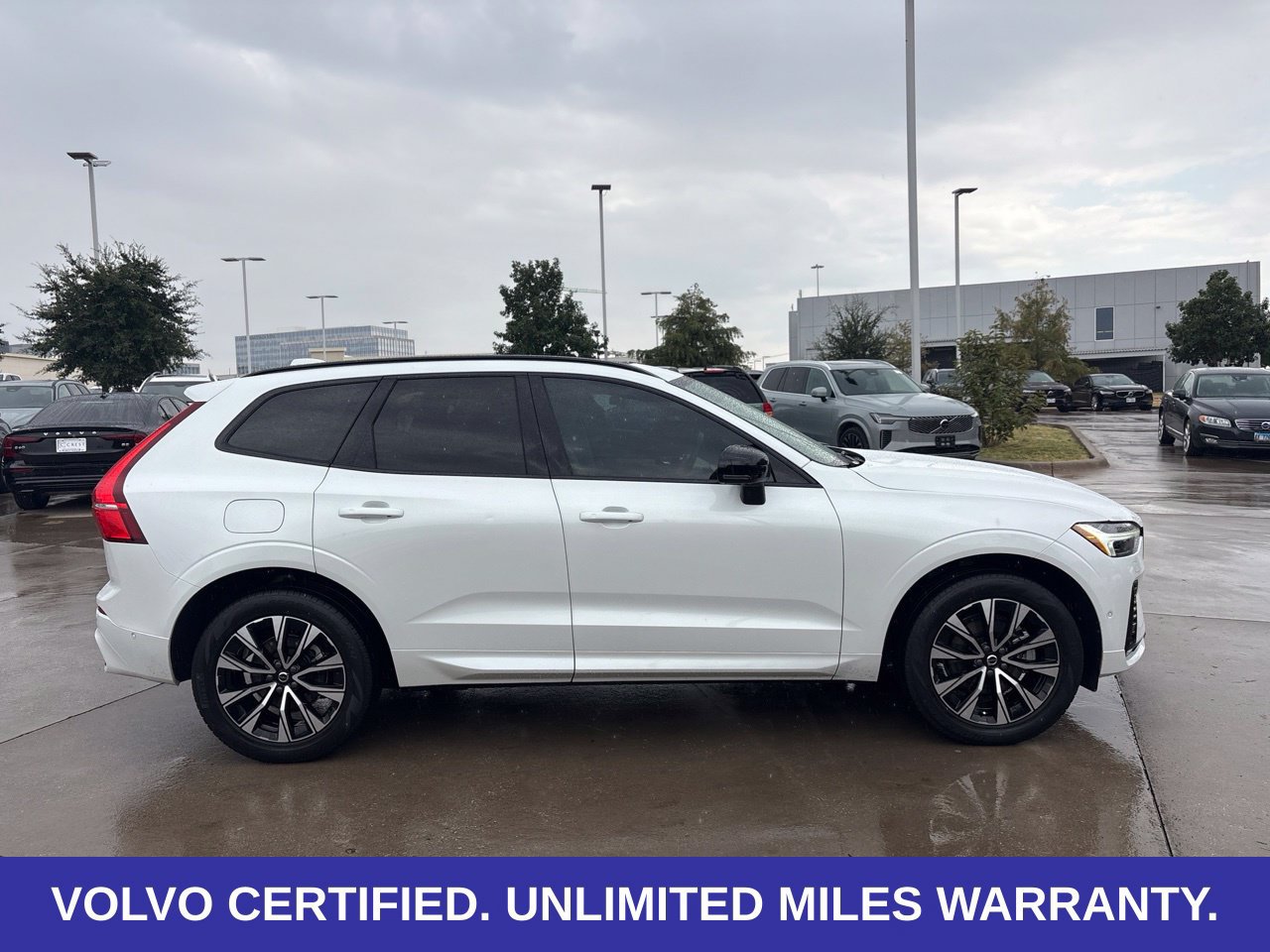 Certified 2024 Volvo XC60 B5 Plus w/ Protection Package Premier AWD/4WD image 4