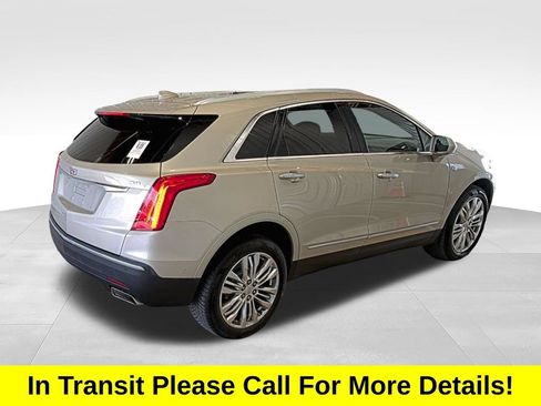 Used 2017 Cadillac XT5 Premium Luxury w/ Driver Assist Package AWD/4WD image 8
